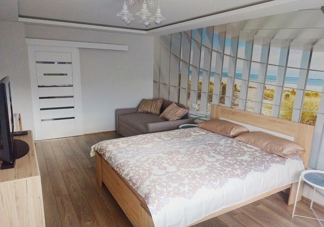Apartment Next To Airport Boryspil Bagian luar foto